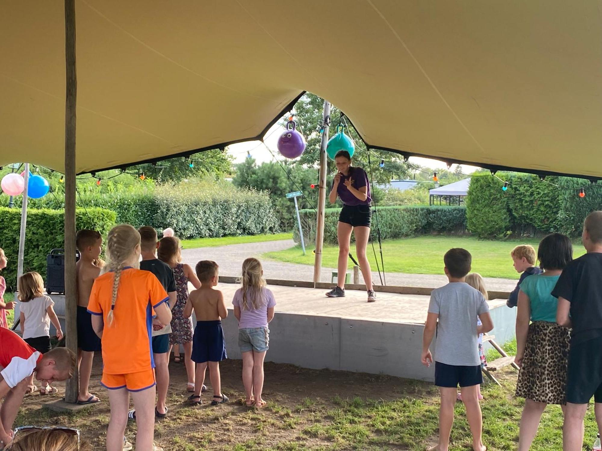 杜因霍姆假日公园 Udenhout 外观 照片